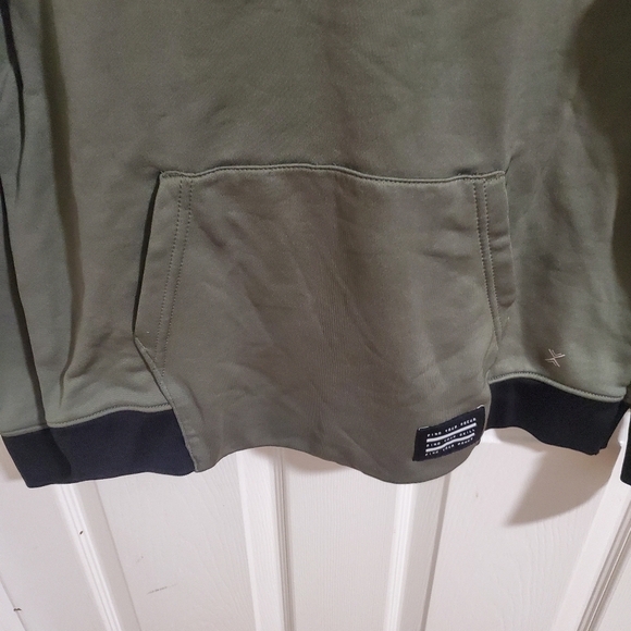 Xersion Boys Hoodie Green Size L 14/16 - Picture 4 of 6